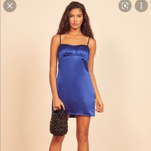 💥SALE!!💥 NWT Reformation Mezcal Dress Royal Blue silk mini shirted bust